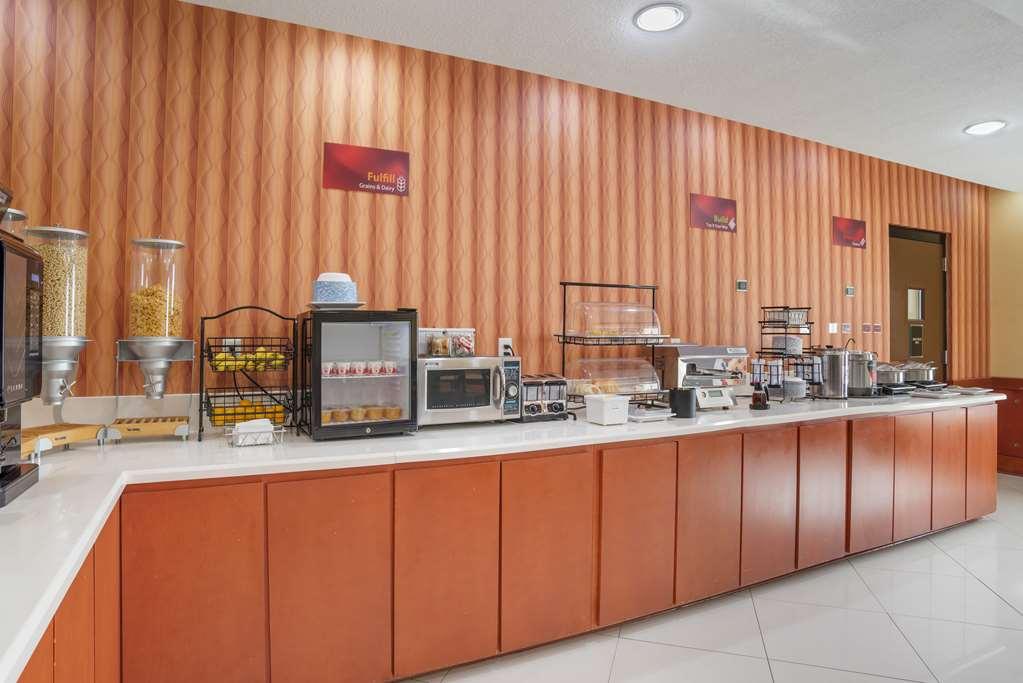 Best Western Plus Flowood Inn & Suites Restoran gambar