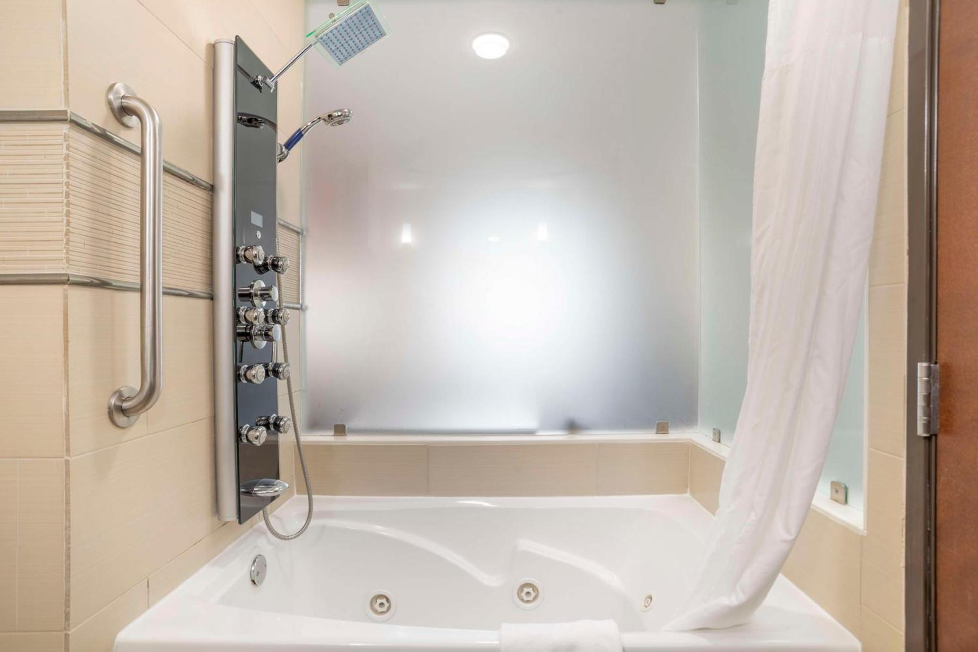 Best Western Plus Flowood Inn & Suites Luaran gambar